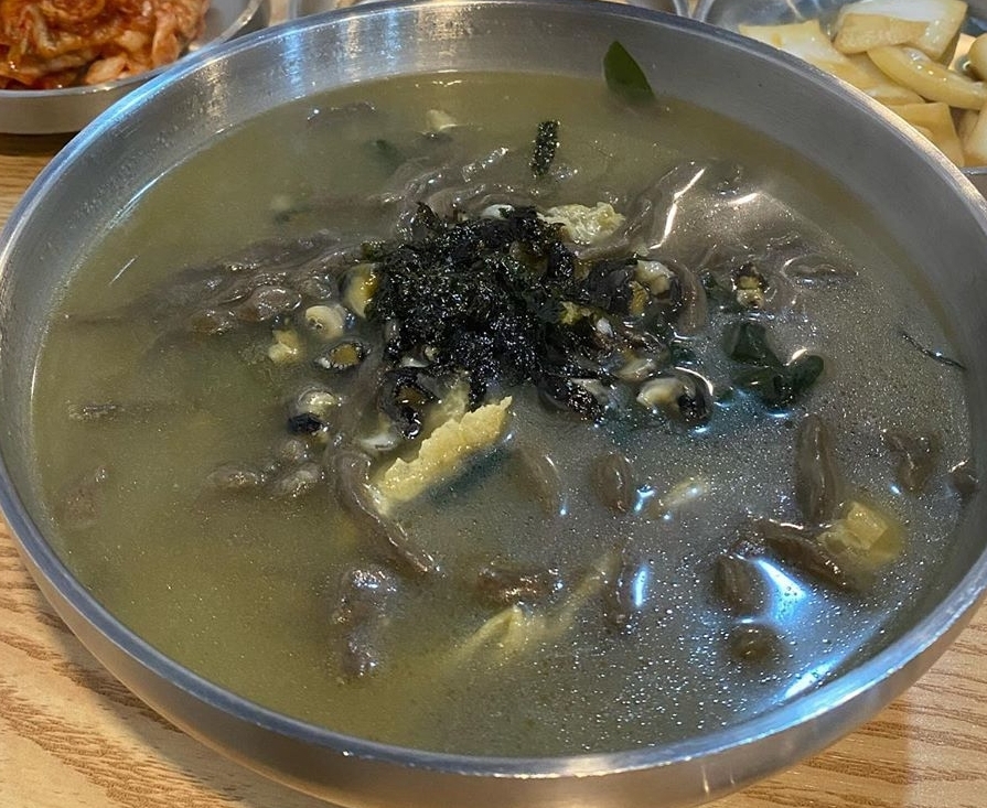 수두리보말칼국수 (톳보말칼국수)