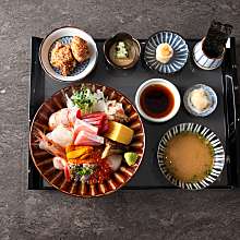 히카루 카이센동