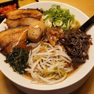 소유라멘 (간장)