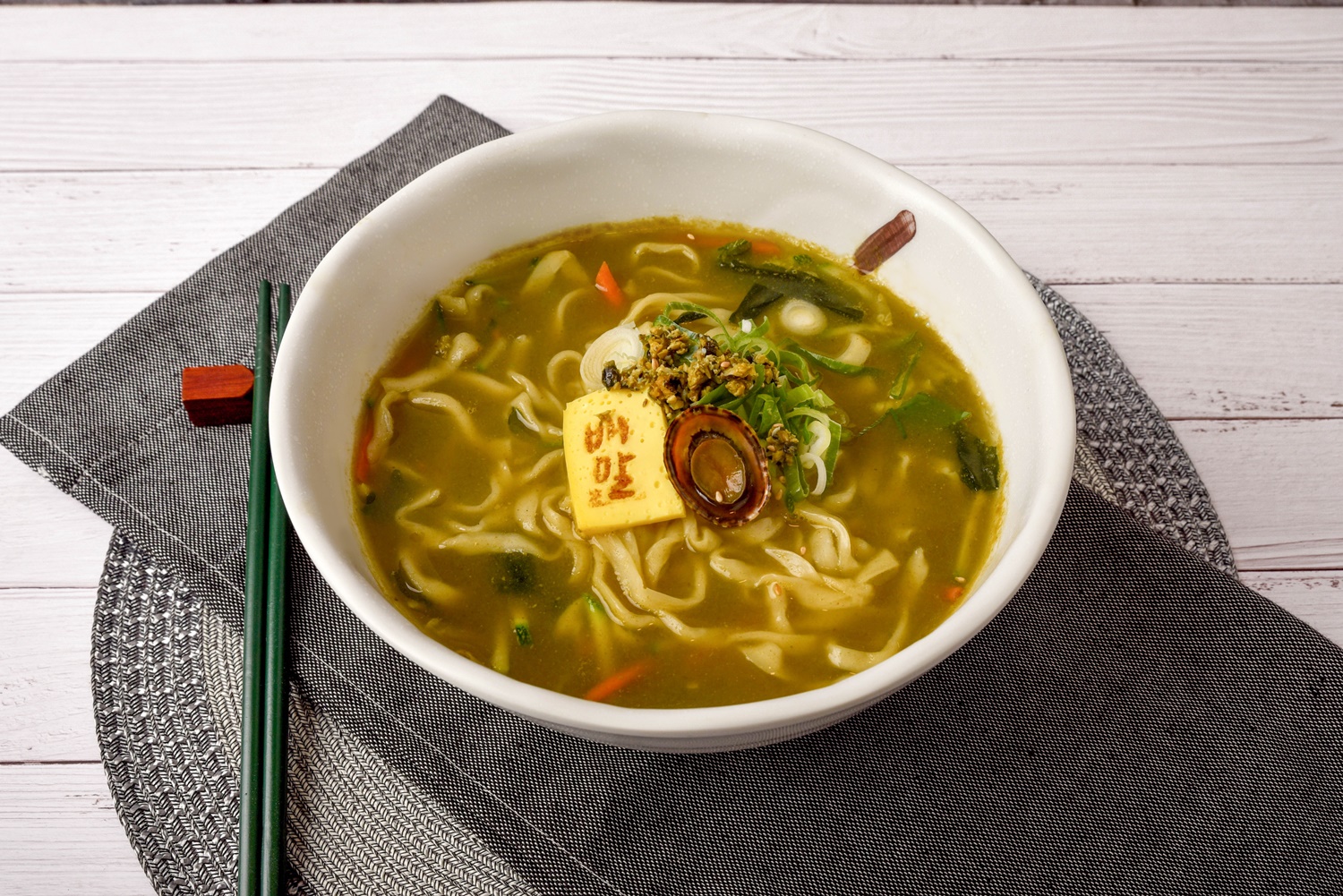 배말칼국수