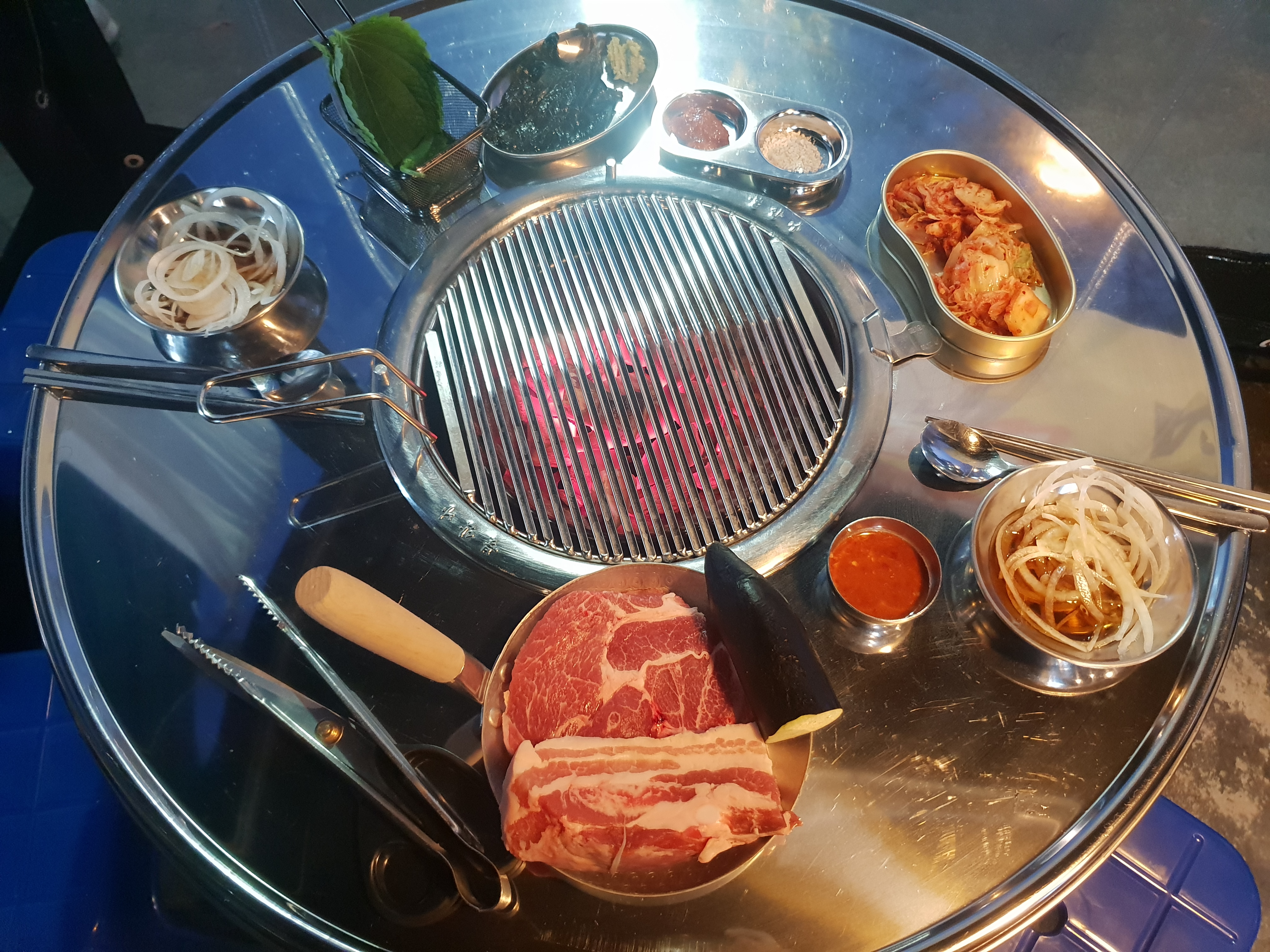 목살 600g