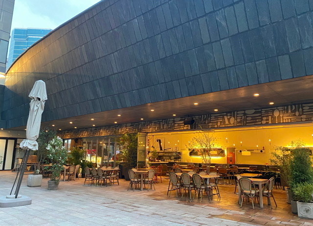 더플라잉팬레드