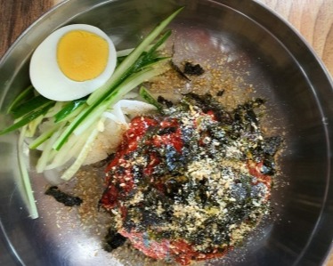 비빔막국수