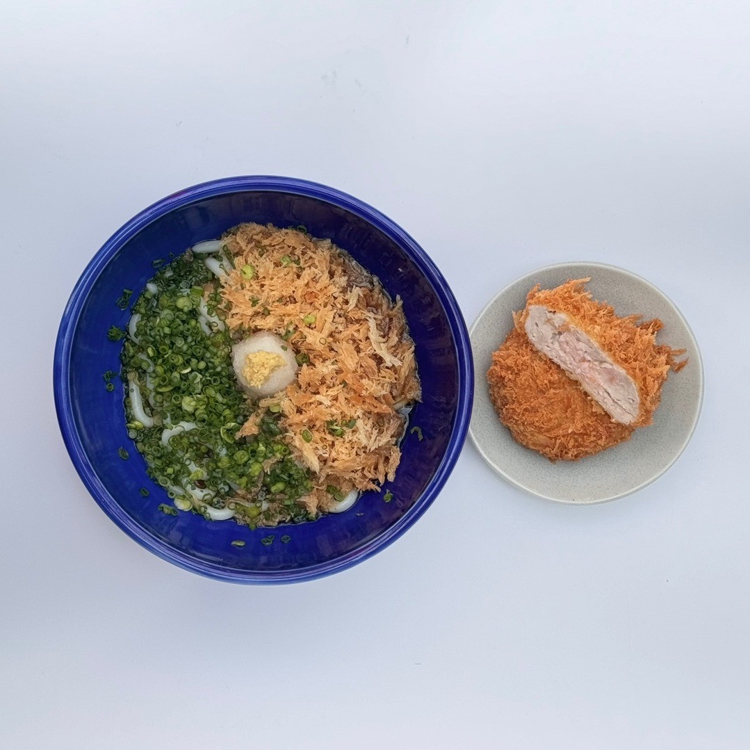 멘치카츠 (1pc.) & 냉우동