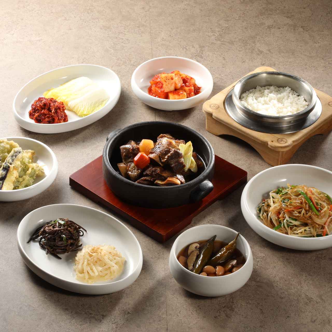 (점심정식) 본갈비찜 솥밥 정식