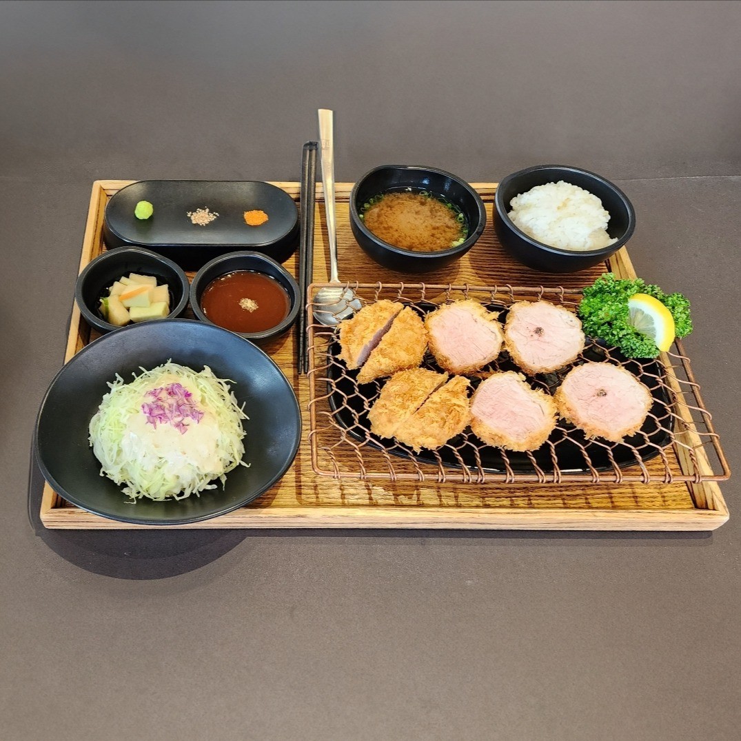 꽃가츠 (안심 200g)