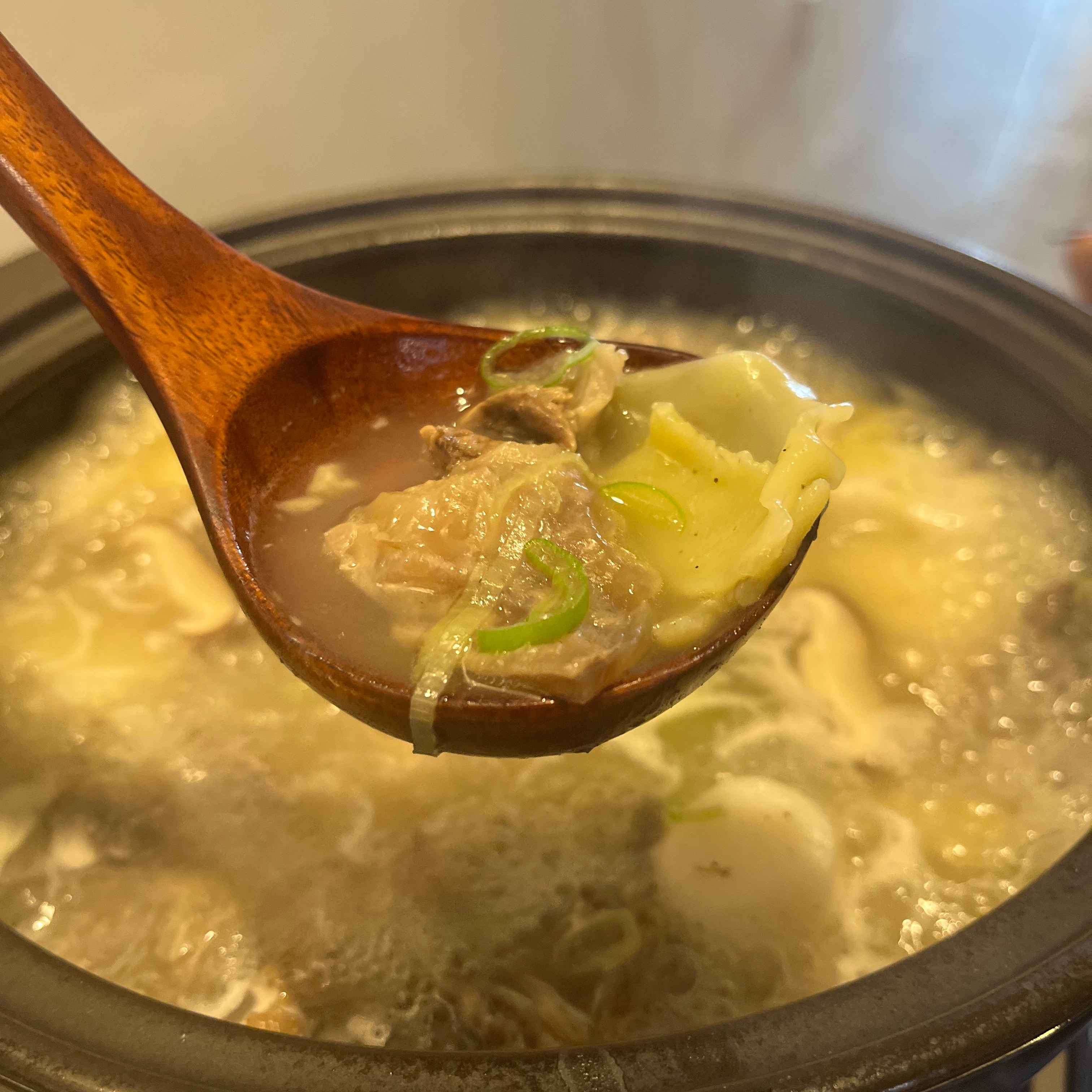 한우스지탕