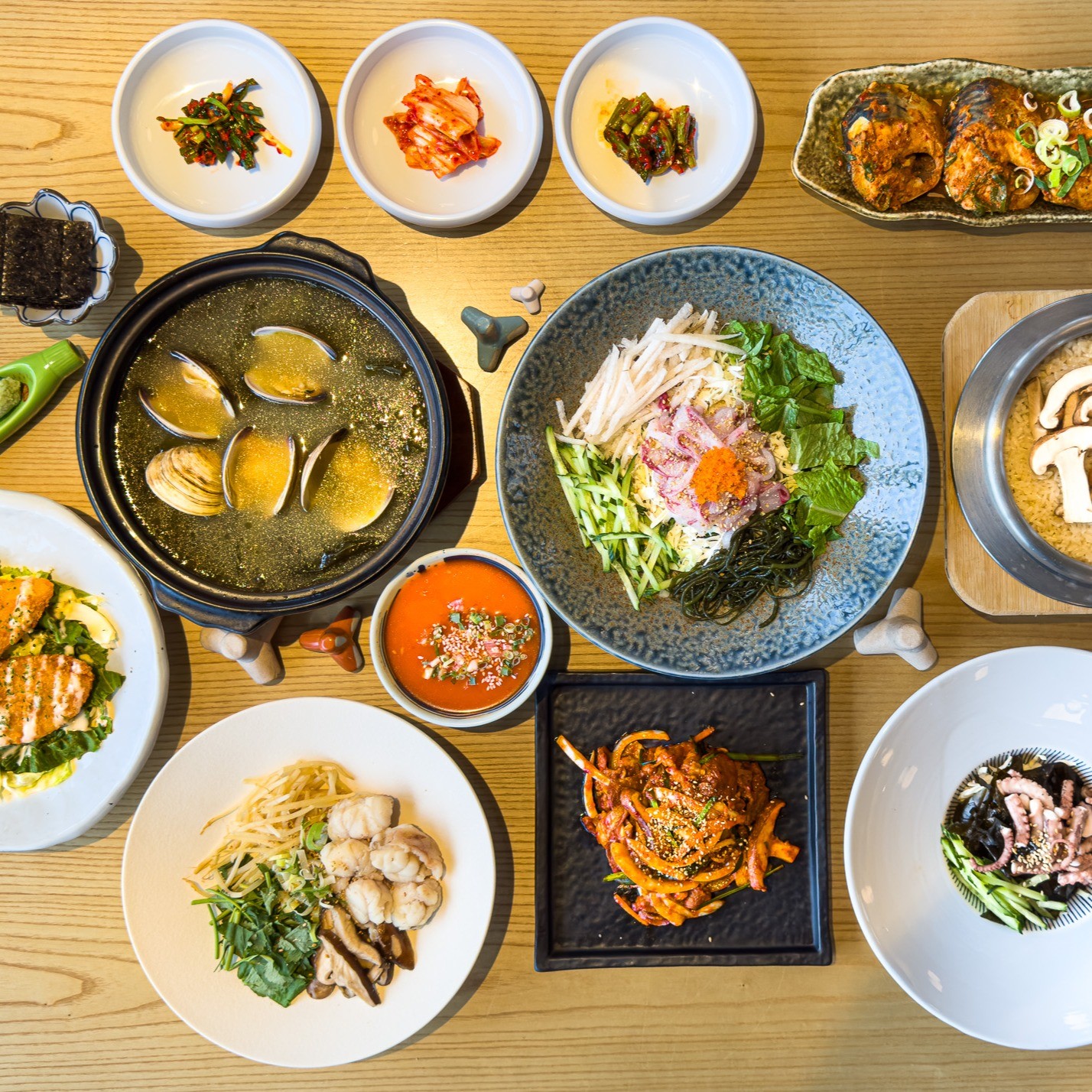 영도물회밥상 (2인이상)