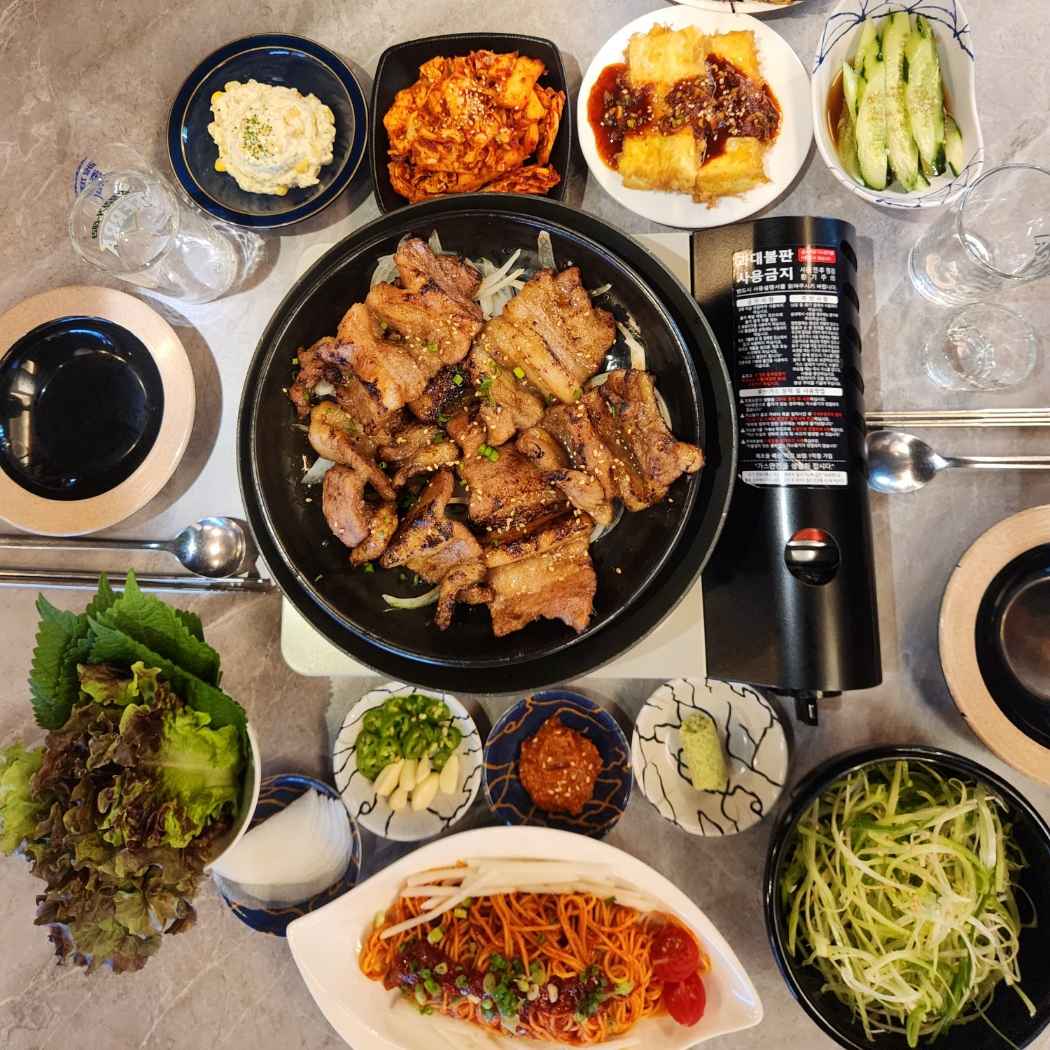 인생돼지갈비한상