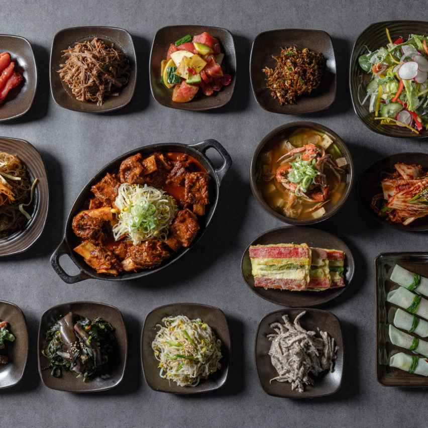 솥밥+명인반찬13가지+소갈비찜+된장