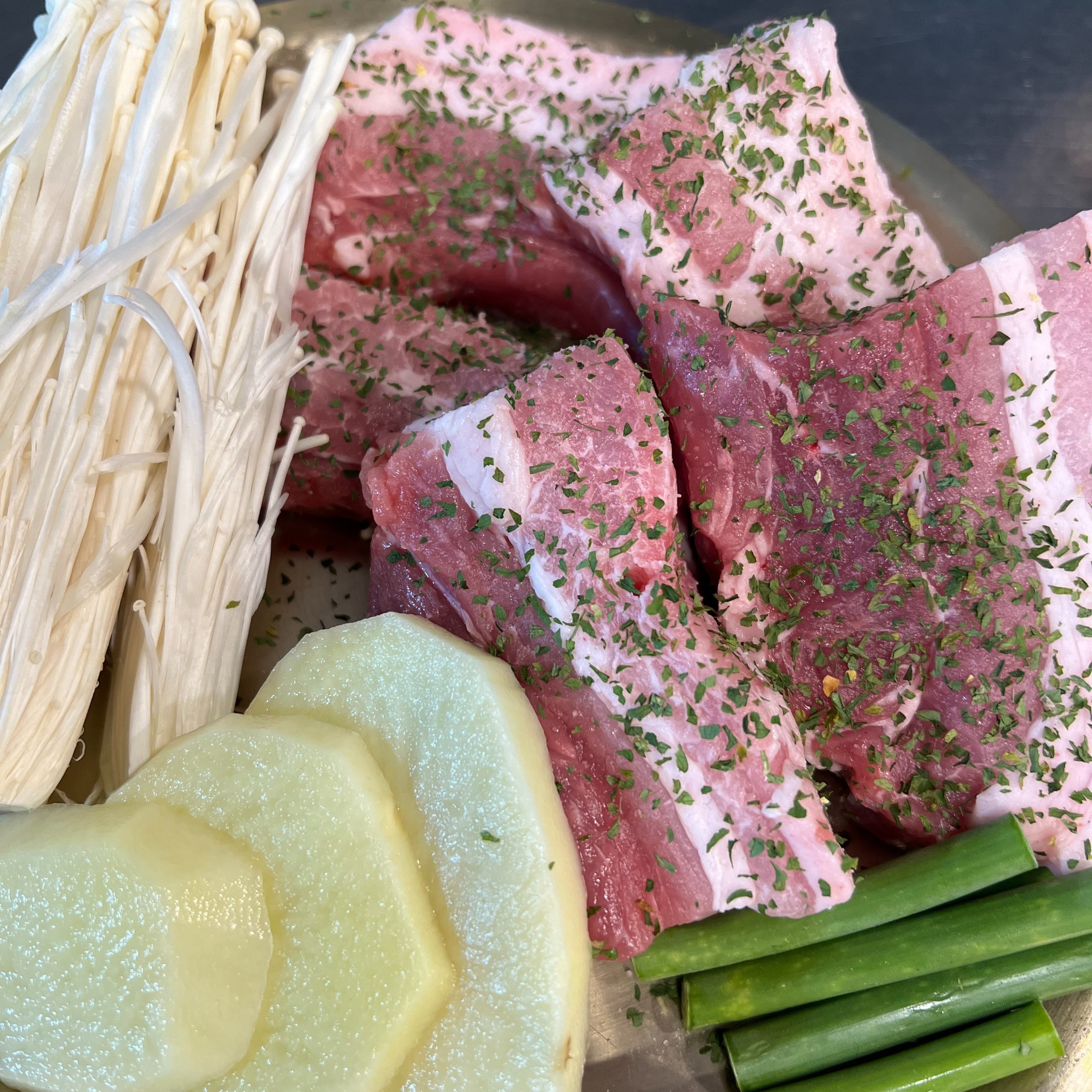 숙성생삼겹 (100g)