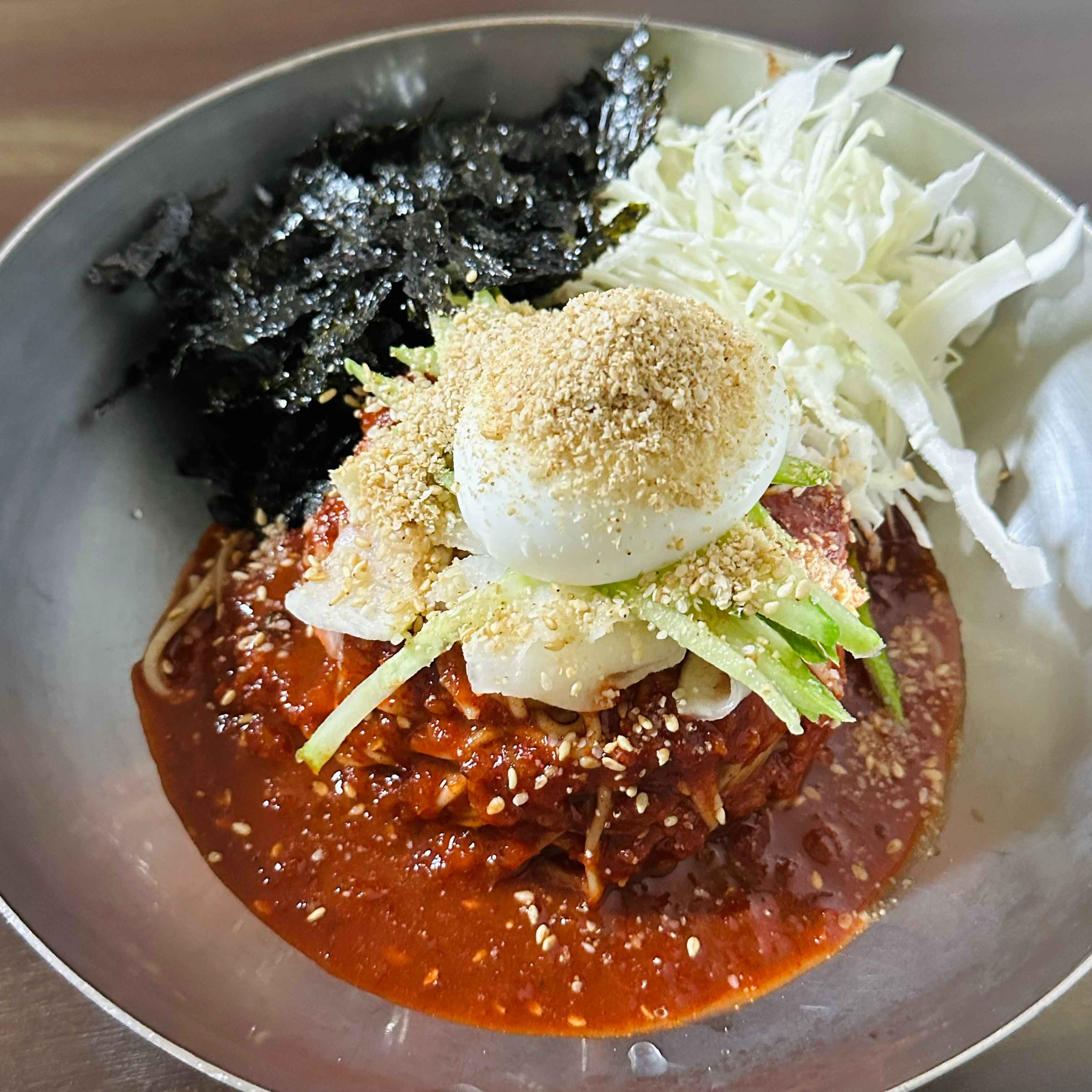 비빔막국수