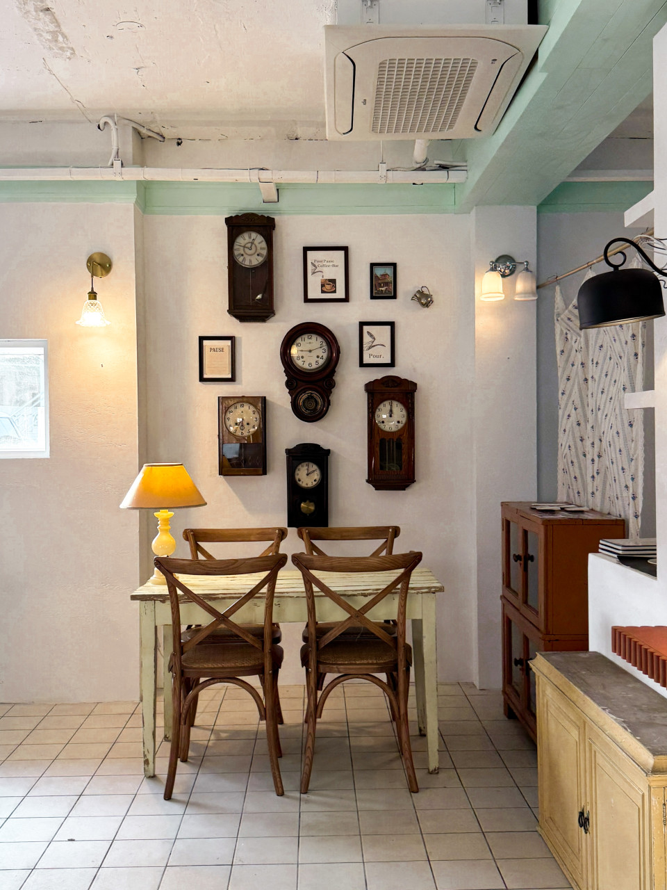 포어포즈커피바