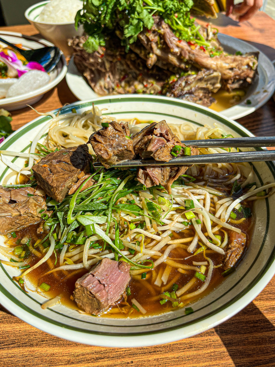 나나방콕 광주동명점